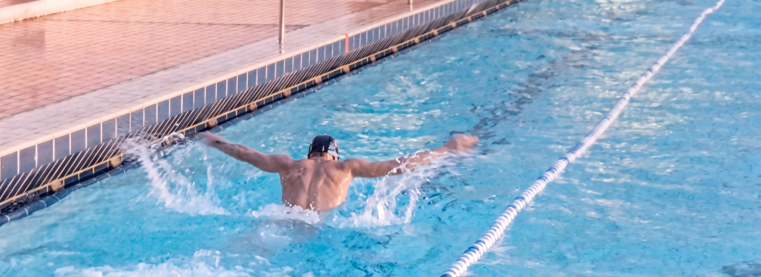 Cours de natation avancés